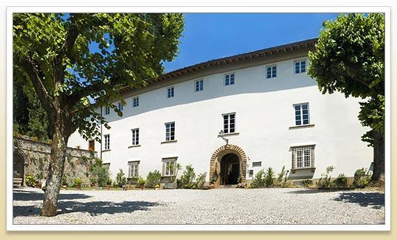 Antico seminario Casa Diocesana Lucca Aparthotel Esterno foto