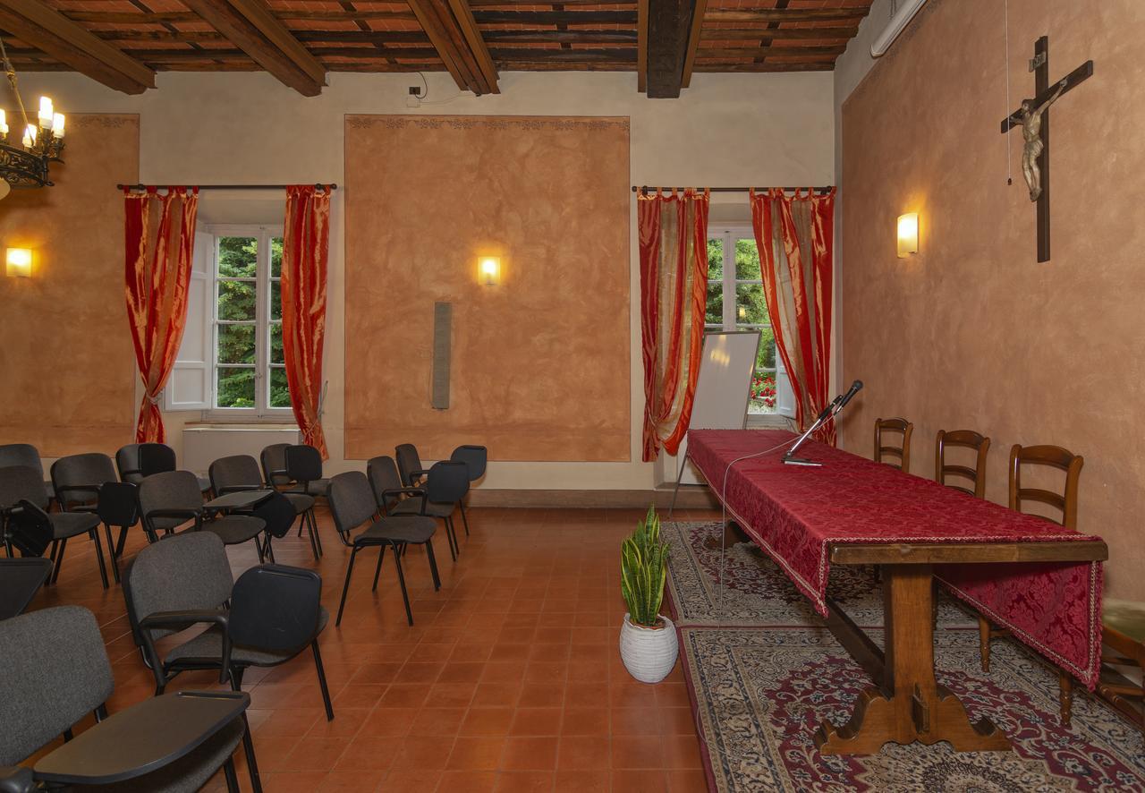 Antico seminario Casa Diocesana Lucca Aparthotel Esterno foto